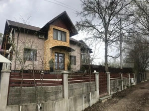  Casă premium cu panoramă asupra orașului – garaj dublu, 774 mp teren