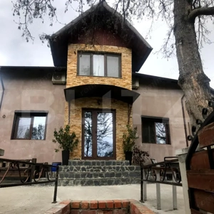 🔥 Casă premium cu panoramă asupra orașului – garaj dublu, 774 mp teren