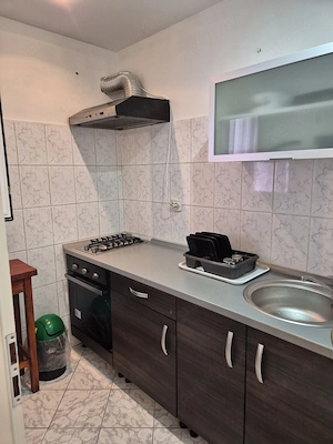 Proprietar ofer spre inchiriere garsoniera situata pe str. Circumvalatiunii, nr 25, et. 5 - imagine 6