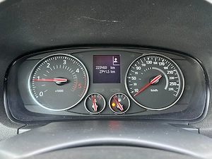 Renault Laguna 1.5 Diesel 110 CP An 2014 - imagine 7