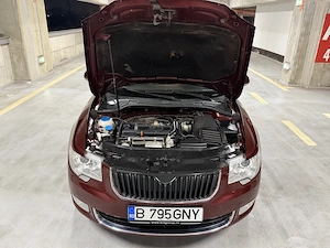 Skoda Superb Combi 1.4 TSI 125 CP 2010 EURO 5 Benzină   Limuzină de familie, confort și spațiu premi - imagine 9