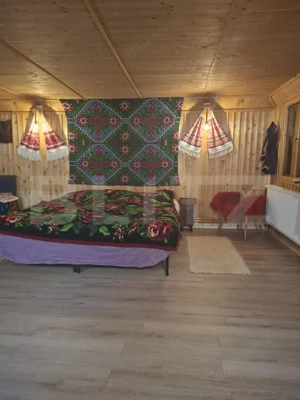 Casa de vacanta 4 camere, 100 mp, teren 768 mp, Dealu Mare, Comuna Marisel - imagine 14