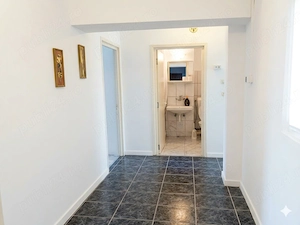 Oportunitate!  2 camere, ultracentral Bd.Traian, decomandat, 65000 euro - imagine 4