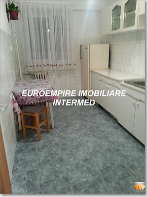 Apartament cu 2 camere decomandat ,Zona km 4-5