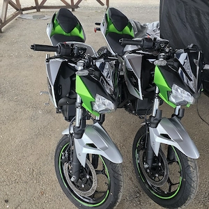 kavasaki 125 electric se conduce cu B - imagine 5