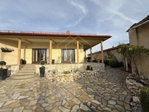 COMISION 0% Vila cu 6 camere deosebita D+P+1E I Biled - imagine 15