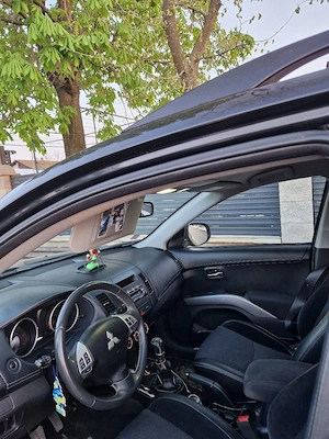 vand mitsubishi outlander 2 - imagine 3