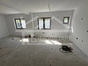 Casa cu 5 camere, 128mp, Zona Corunca - imagine 4