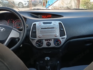 Hyundai I20 din 2009 1.3 Benzina - imagine 6
