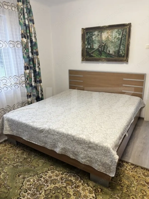 Casă de vânzare, 8 camere, 263 mp + 400 mp teren, în Câmpulung Moldovenesc 