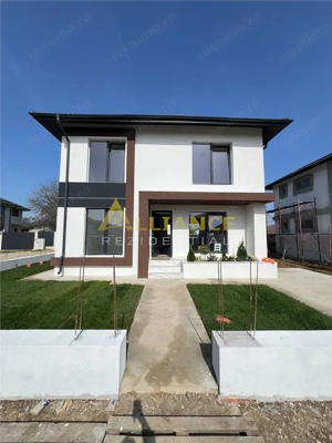 Vila Individuala  - 4 camere - 3 bai-teren -320-600 M de STV - imagine 2