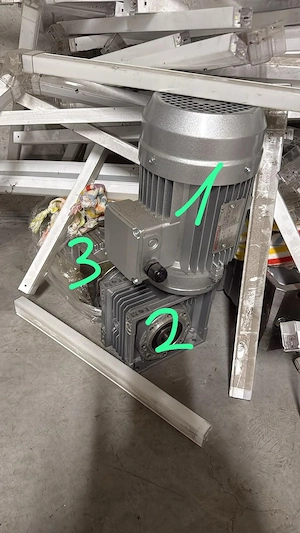 Motoare cu reductoare noi  - imagine 4