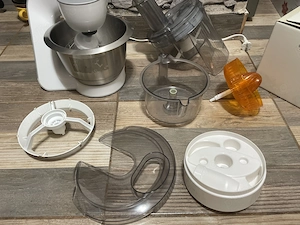 Robot de bucătărie Bosch MUM54251, 900W, Bol Inox, Stare Excelentă