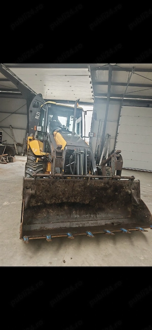 Buldoexcavator VOLVO - imagine 2