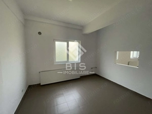 Spațiu Comercial 126 mp | 2 Camere zona| Clinica Sanovil - imagine 3