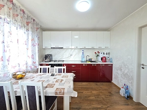 Casa cu utilitati finisata si mobilata la pret de apartament - imagine 4