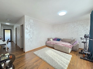 Casa cu utilitati finisata si mobilata la pret de apartament - imagine 3