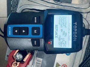 Tester baterie auto .Topdon Bt100.