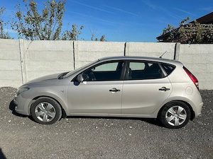 Hyundai i3  benzină 105 cp - un singur proprietar - imagine 2