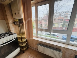 Apartament 2 camere, decomandat, etaj 1, cartier Intre Lacuri - imagine 7