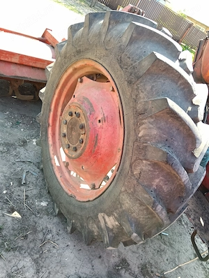 Tractor u445 4 pistoane 