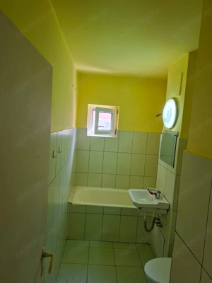 Decomandat la et 3 ?n bloc anvelopat, model mare - imagine 4