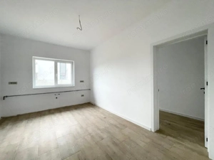 Duplex separat prin CT 4 camere - toate utilitatile - Mosnita Veche - imagine 6