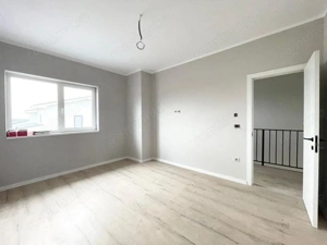 Duplex separat prin CT 4 camere - toate utilitatile - Mosnita Veche - imagine 10