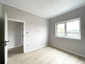 Duplex separat prin CT 4 camere - toate utilitatile - Mosnita Veche - imagine 5