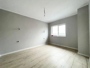 Duplex separat prin CT 4 camere - toate utilitatile - Mosnita Veche - imagine 13