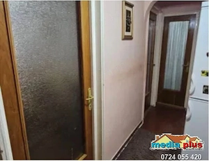 De vânzare apartament 2 camere decomandat   Micro 13 - imagine 5