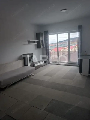 Apartament de inchirat cu 2 camere si parcare in Floresti Teilor