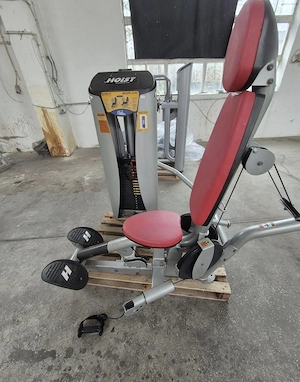 Aparat biceps Hoist !!!