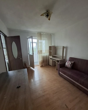 Garsonieră Tatarasi str.Eternitare bloc de apartamente 