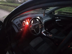 Opel insignia  - imagine 2