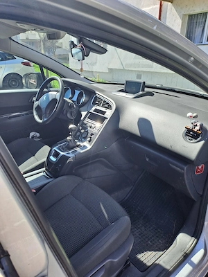 Vand Peugeot 5008 - imagine 5