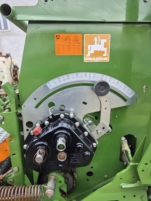 Amazone AD 453 semanatoare disc -freza Amazone KG 452. RECENT ADUSA DIN GERMANIA  - imagine 2