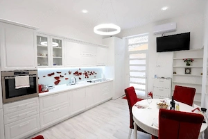 Oferta extraordinara, 3 proprietati la 185000 Euro - imagine 3