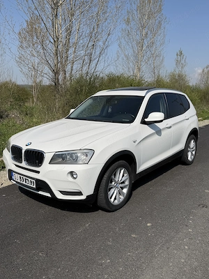 Vând BMW X3    2.0    2011    