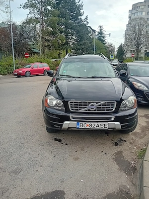 Volvo XC 90 anul 2012 negru 