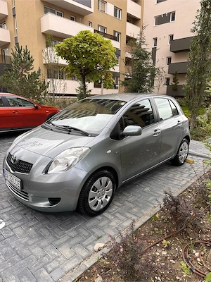 Toyota yaris 1.4 D-4D 80.000km