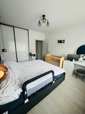 Apartament 3 camere, parcare, zona Vivo - imagine 6