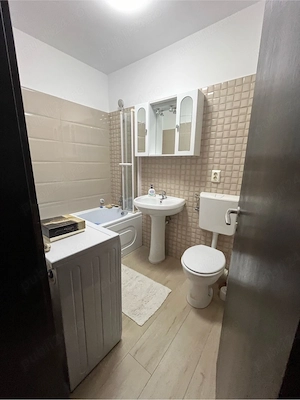 De inchiriat apartament 2 camere tip studio - imagine 4