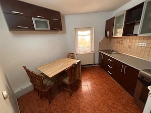 Închiriez apartament  - imagine 3