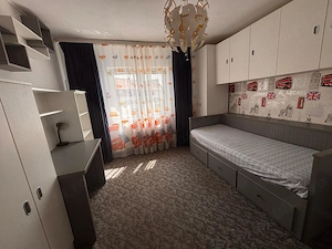 Închiriez apartament  - imagine 2