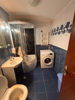 Închiriez apartament  - imagine 4