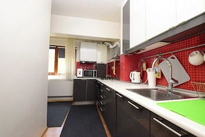 3 camere, bloc 2008, etaj 1 3, 2 parcari si boxa - Fetești - Pallady