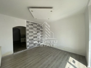 Spatiu comercial, 40 mp, Zona Piata Badea Cartan