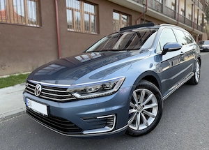 VW Passat GTE 2018 DSG Plug-In Hybrid 218CP
