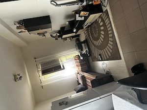 Vand apartament 2camere - imagine 2